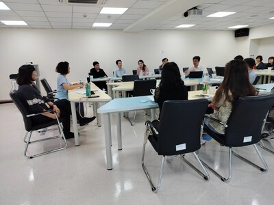 校內師長與台塑電子材料AI中心討論會議2圖片