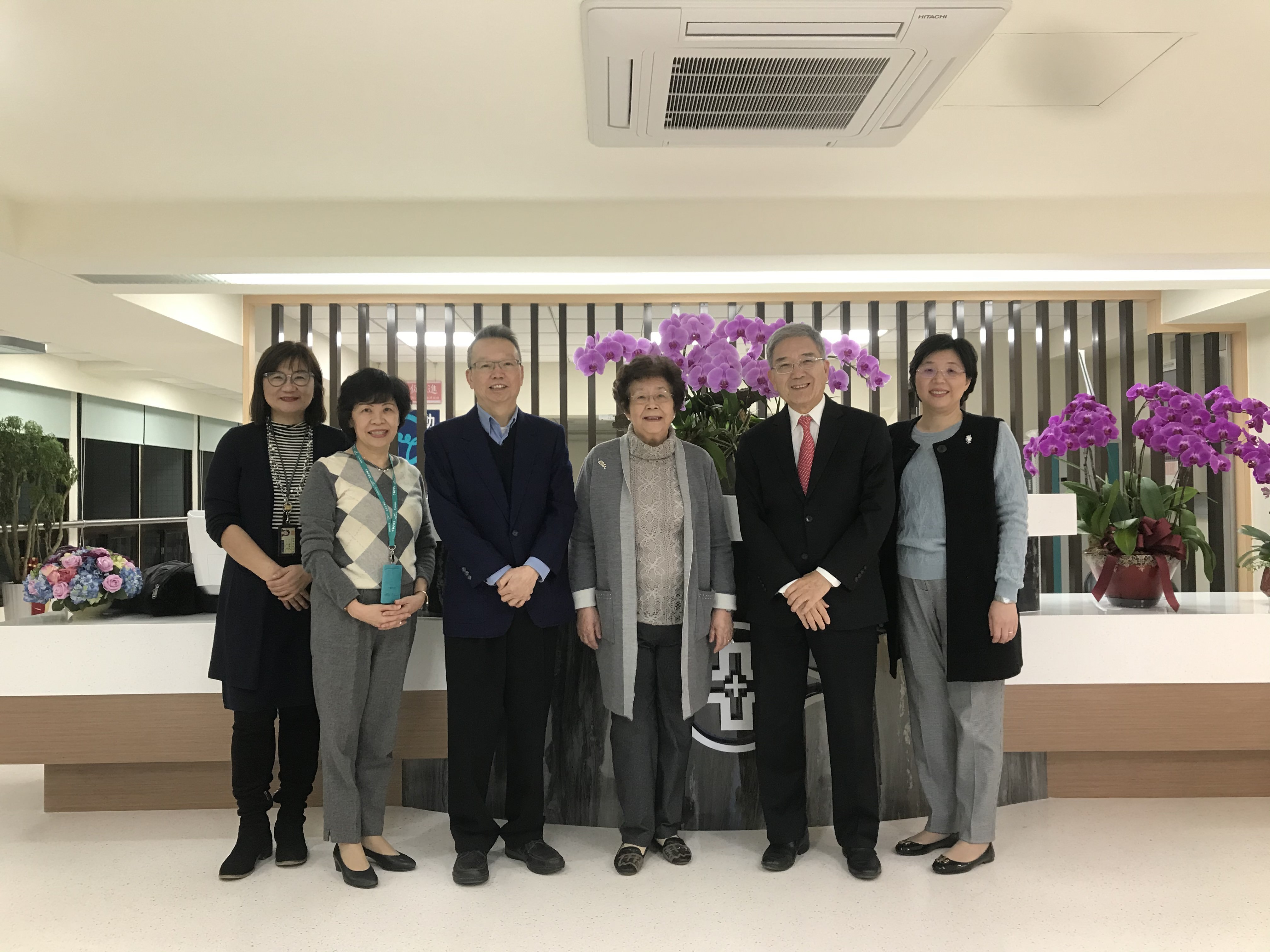 創校校長廖張京棣偕台塑資深副總傅陳卿來訪